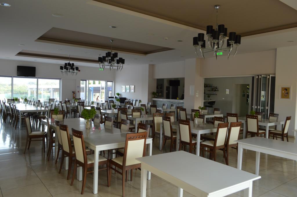 Apartment Nearby Golden Coast 普罗塔拉斯 外观 照片